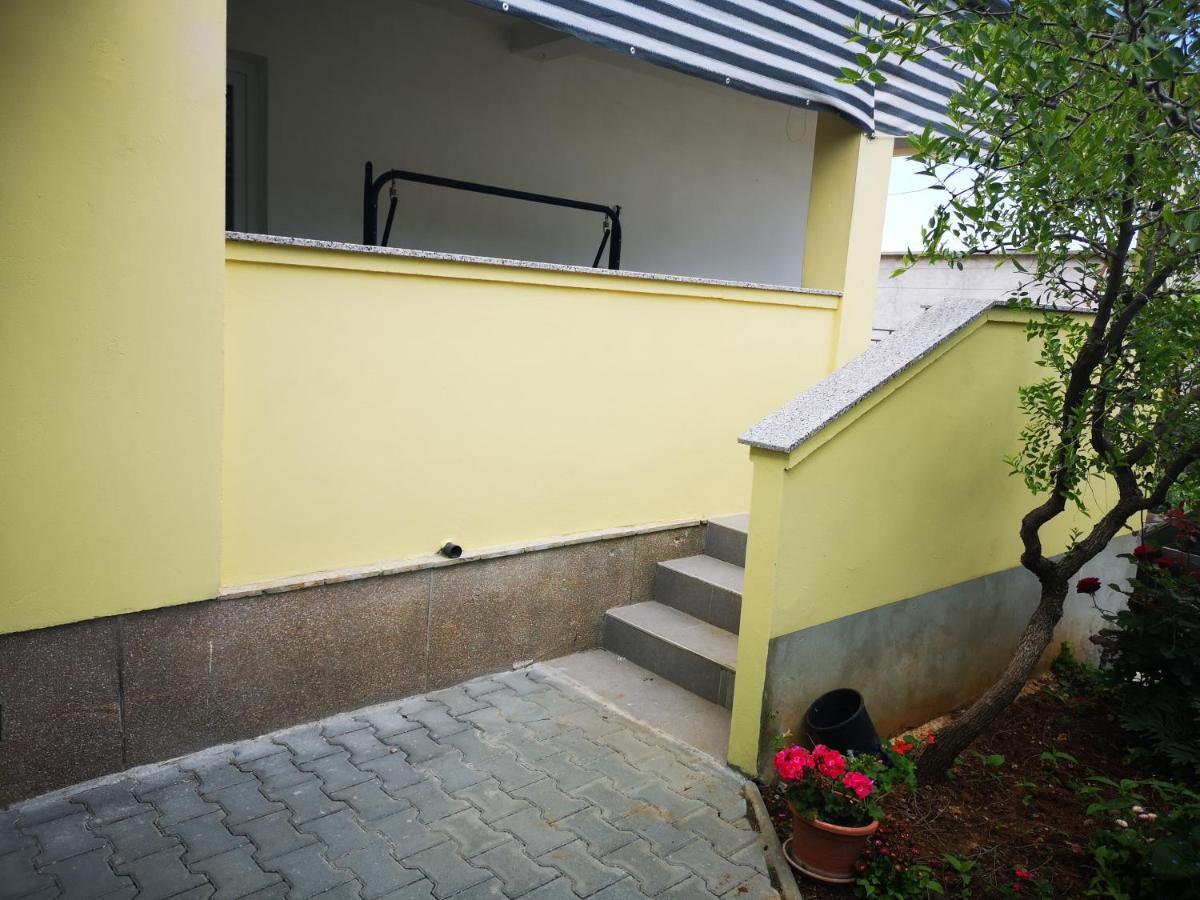 Apartments Kocijan Sukošan Zewnętrze zdjęcie
